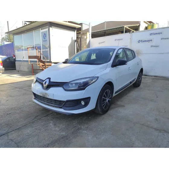 RENAULT MEGANE III BERLINA 5 P '2014 * BLANCO