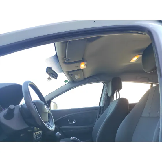 RENAULT MEGANE III BERLINA 5 P '2014 * BLANCO