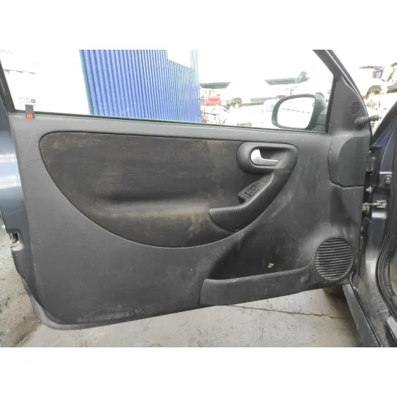 OPEL CORSA C '2005 1.4 16V AZUL MARINO