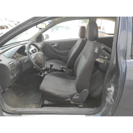 OPEL CORSA C '2005 1.4 16V AZUL MARINO