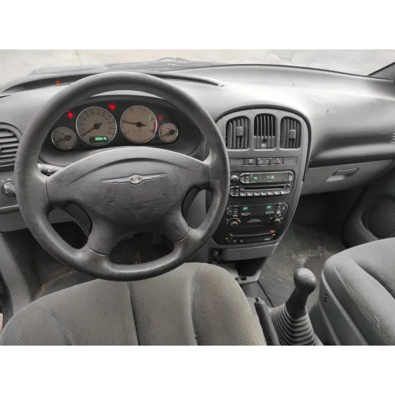 CHRYSLER VOYAGER (RG) '2005 *