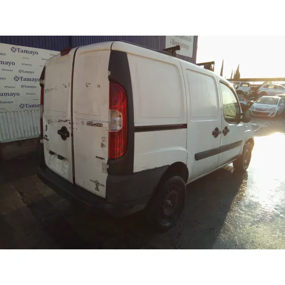 FIAT DOBLO (119) '2006 1.3 16V JTD CAT BLANCO