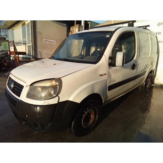FIAT DOBLO (119) '2006 1.3 16V JTD CAT BLANCO