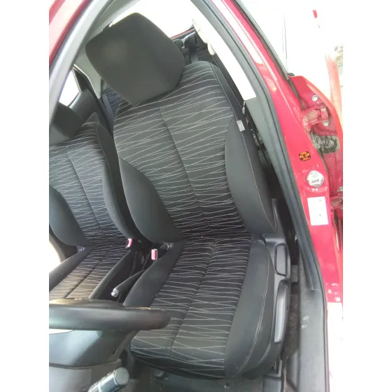 MAZDA 2 LIM. (DE) '2010 1.3 16V CAT ROJO