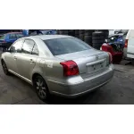 TOYOTA AVENSIS BERLINA (T25) TOYOTA AVENSIS BERLINA (T25) '2004 2.0 D-CAT PLATA 2003
