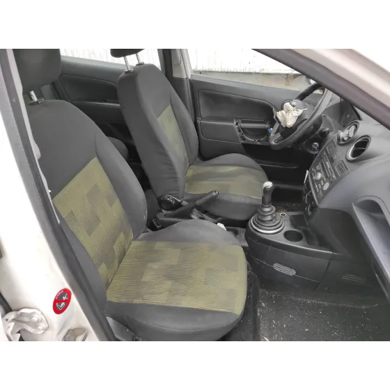 FORD FIESTA (CBK) '2006 1.4 16V CAT BLANCO