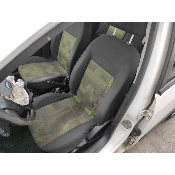 FORD FIESTA (CBK) '2006 1.4 16V CAT BLANCO
