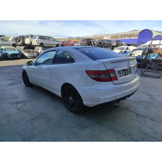 MERCEDES CLASE C (W203) SPORTCOUPE '2008 * BLANCO