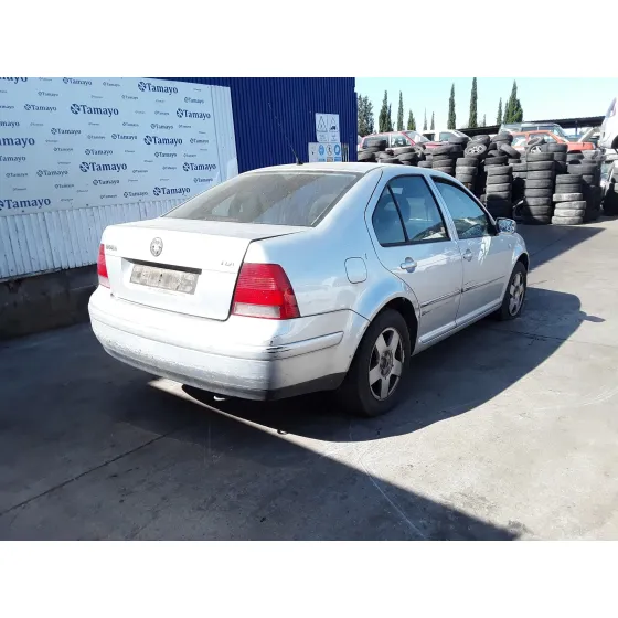 VOLKSWAGEN BORA BERLINA (1J2) '2001 1.9 SDI PLATA