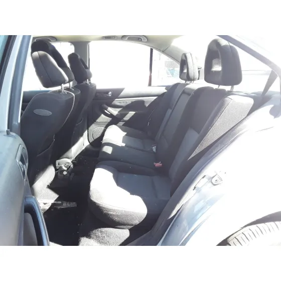 VOLKSWAGEN BORA BERLINA (1J2) '2001 1.9 SDI PLATA