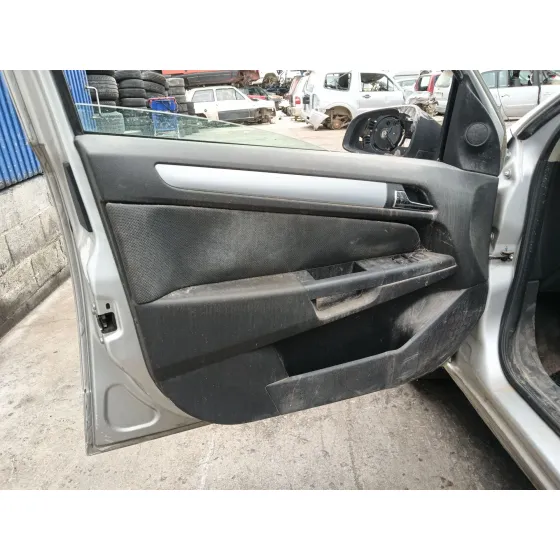 OPEL ASTRA H BERLINA '2004 * GRIS