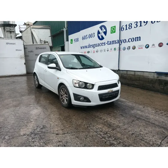 Chevrolet AVEO HATCHBACK (T300) 2011