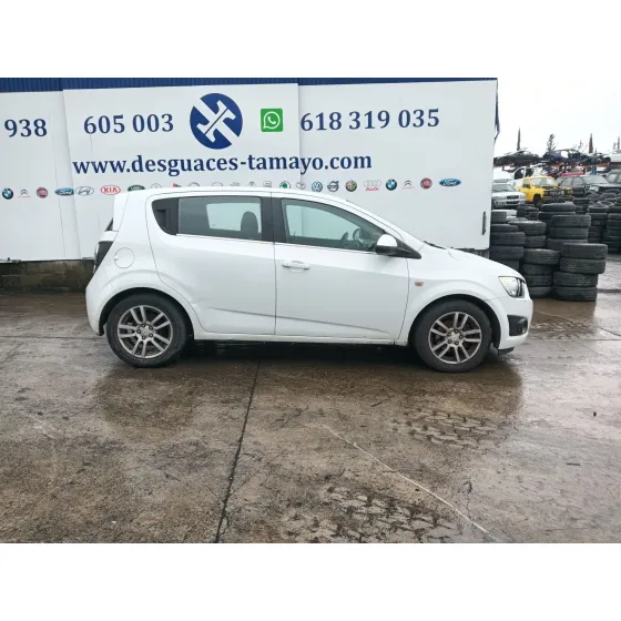 Chevrolet AVEO HATCHBACK (T300) 2011