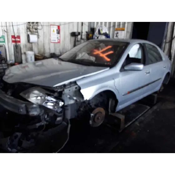 RENAULT LAGUNA II (BG0) '2002 2.0 16V IDE PLATA