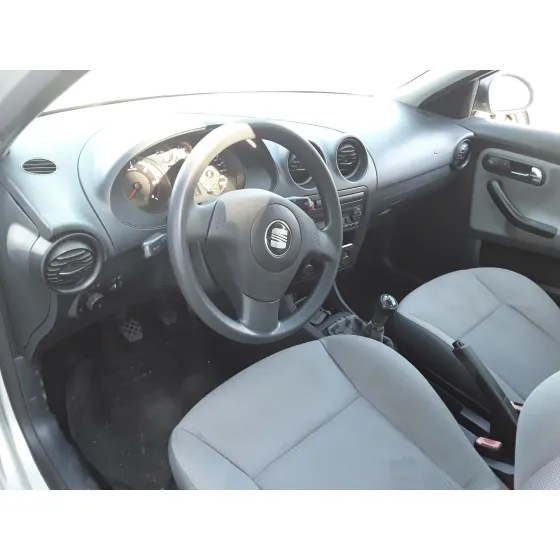 SEAT CORDOBA BERLINA (6L2) '2004 * PLATA