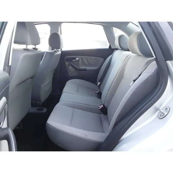 SEAT CORDOBA BERLINA (6L2) '2004 * PLATA