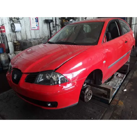 SEAT IBIZA (6L1) '2002 SPORT ROJO
