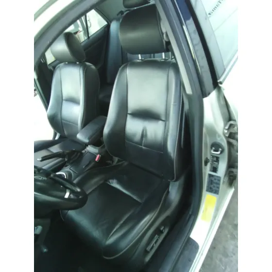 TOYOTA LEXUS IS 200 (GXE10) '2005 2.0 CAT PLATA