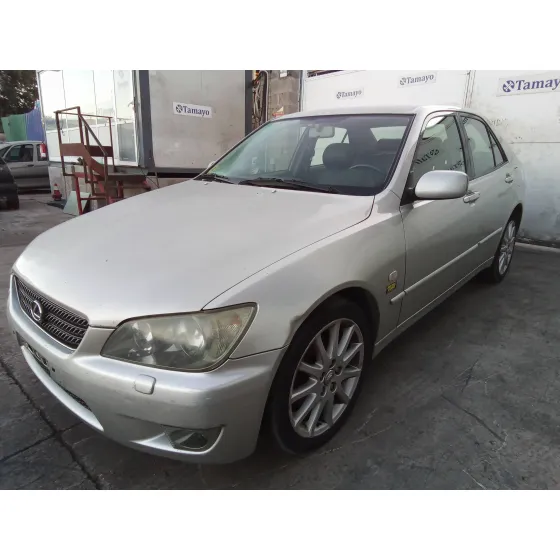 TOYOTA LEXUS IS 200 (GXE10) '2005 2.0 CAT PLATA
