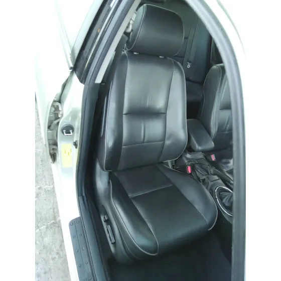 TOYOTA LEXUS IS 200 (GXE10) '2005 2.0 CAT PLATA