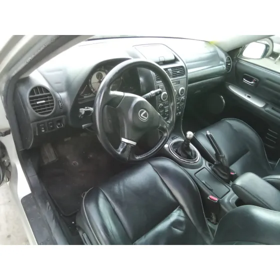 TOYOTA LEXUS IS 200 (GXE10) '2005 2.0 CAT PLATA