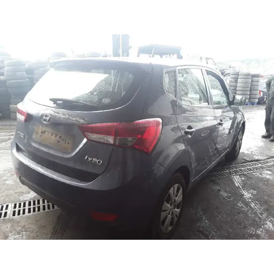 HYUNDAI IX20 '2012 1.4 CAT AZUL