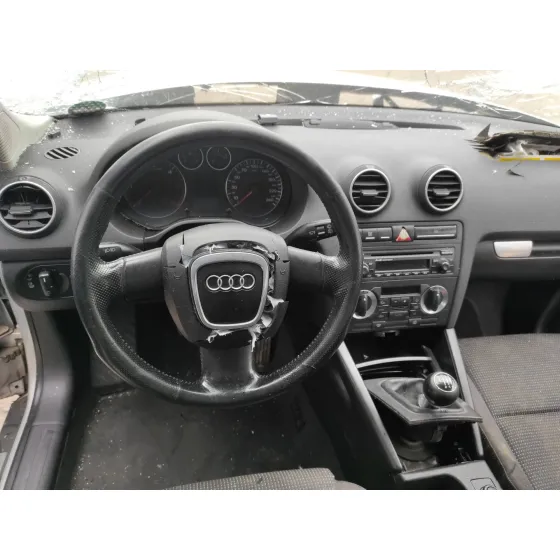 AUDI A3 (8P) '2005 * PLATA