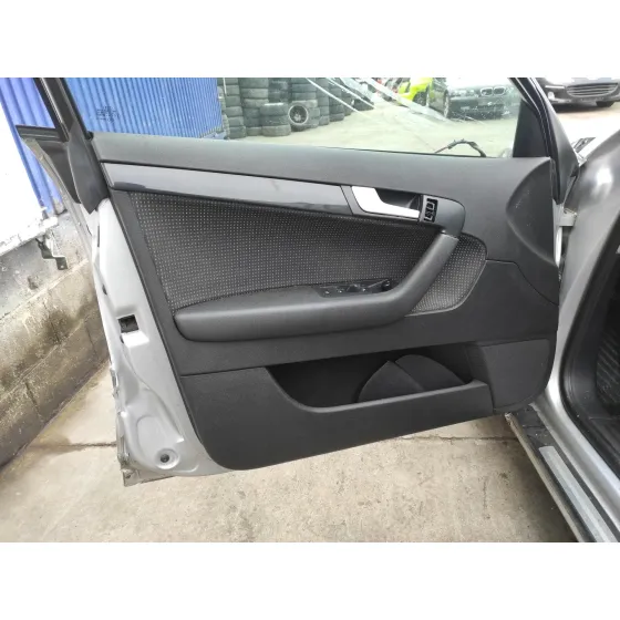 AUDI A3 (8P) '2005 * PLATA
