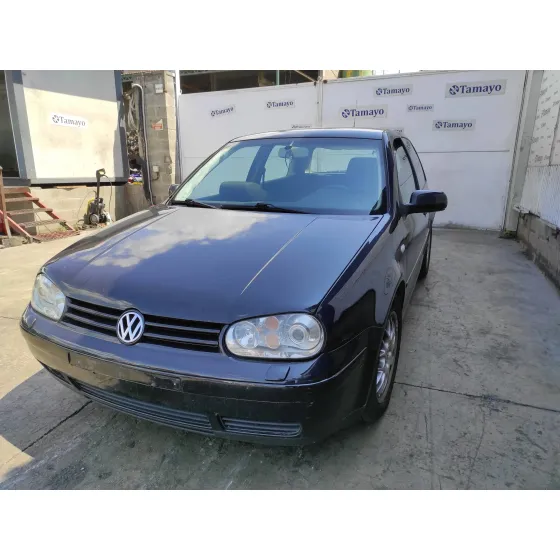 VOLKSWAGEN GOLF IV BERLINA (1J1) '2002 1.8 20V TURBO NEGRO