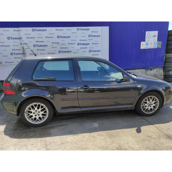 VOLKSWAGEN GOLF IV BERLINA (1J1) '2002 1.8 20V TURBO NEGRO