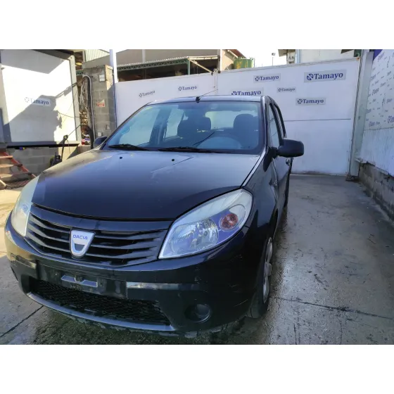 DACIA SANDERO '2010 1.2 16V CAT NEGRO