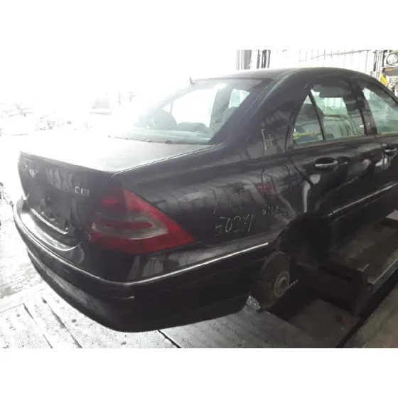 MERCEDES CLASE C (W203) BERLINA '2008 2.2 CDI CAT NEGRO