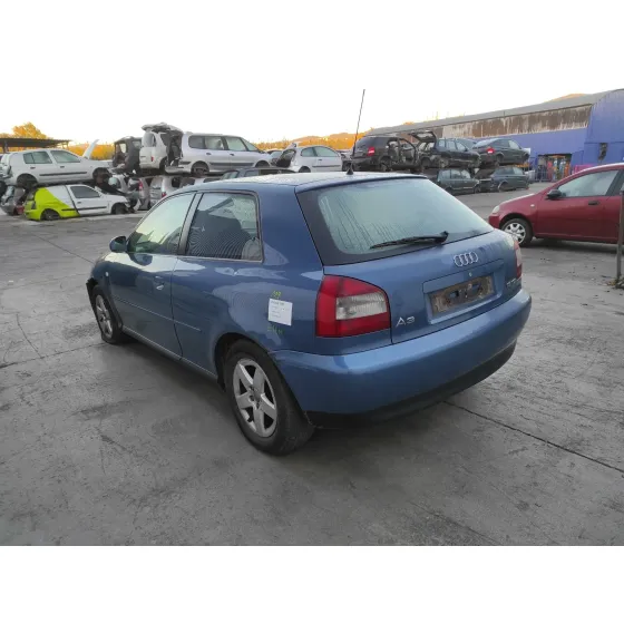 AUDI A3 (8L) '2002 *