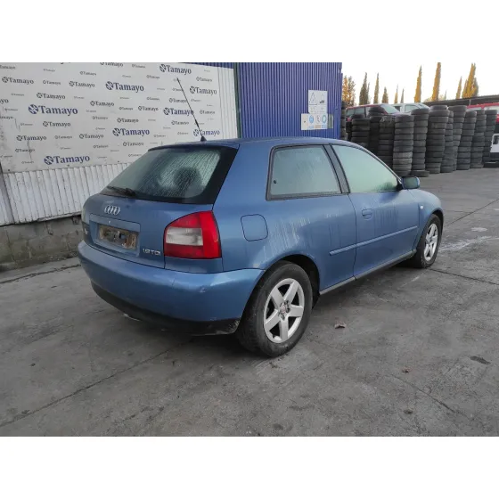 AUDI A3 (8L) '2002 *