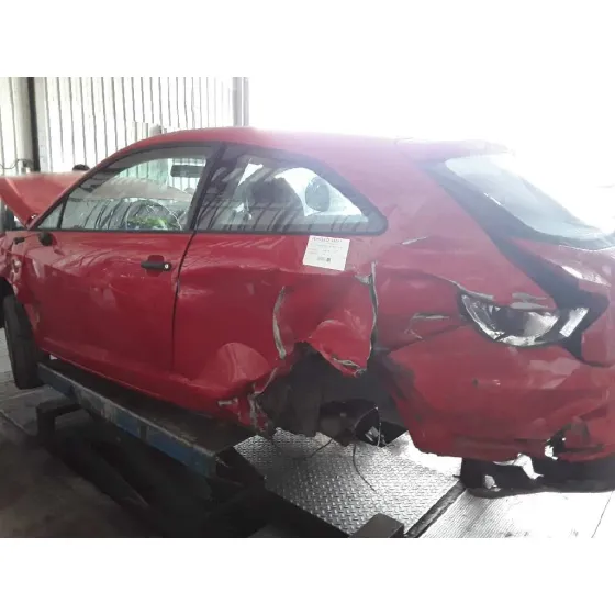 SEAT IBIZA (6P1) '2015 1.4 TDI ROJO