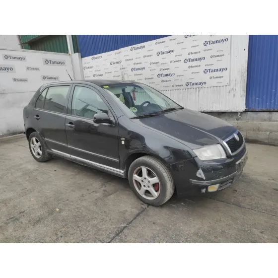 SKODA FABIA (6Y2/6Y3) '2002 1.4 16V NEGRO