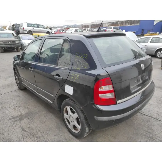 SKODA FABIA (6Y2/6Y3) '2002 1.4 16V NEGRO