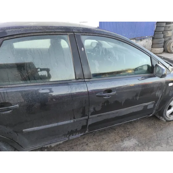 FORD FOCUS BERLINA (CAP) '2005 1.6 TDCI CAT NEGRO
