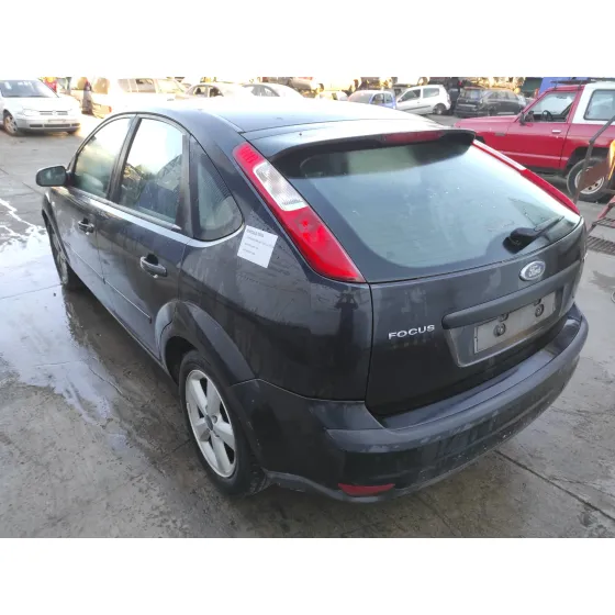 FORD FOCUS BERLINA (CAP) '2005 1.6 TDCI CAT NEGRO