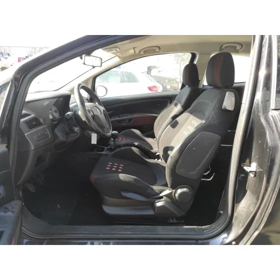 FIAT GRANDE PUNTO (199) '2006 1.9 8V JTD CAT NEGRO
