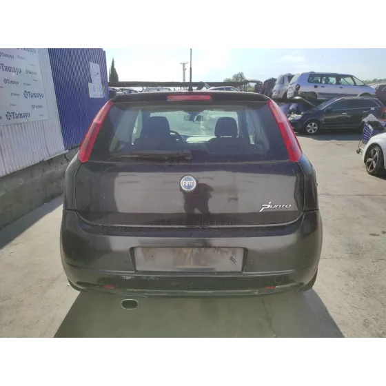 FIAT GRANDE PUNTO (199) '2006 1.9 8V JTD CAT NEGRO