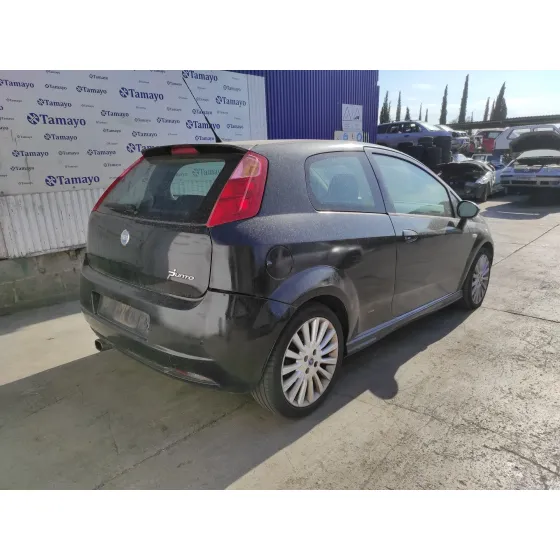 FIAT GRANDE PUNTO (199) '2006 1.9 8V JTD CAT NEGRO