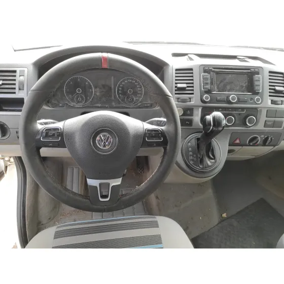 VOLKSWAGEN T5 TRANSPORTER (7E) '2012 2.0 TDI CAT (CFCA) BLANCO