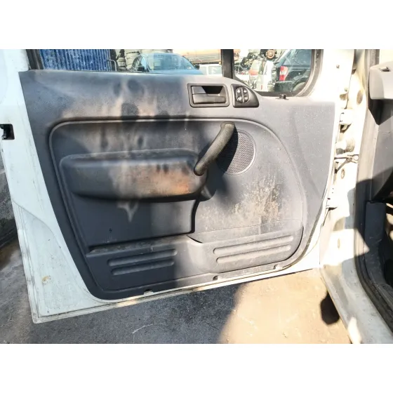 *11-11-25 100 FORD TRANSIT CONNECT (TC7) '2013 * BLANCO