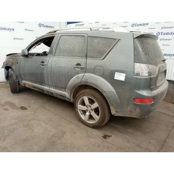 MITSUBISHI OUTLANDER (CW0) '2009 2.0 DI-D CAT GRIS QUEMADO