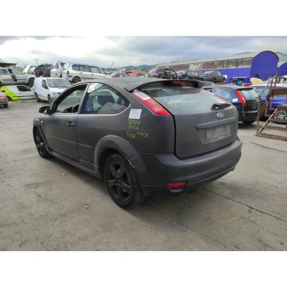 FORD FOCUS BERLINA (CAP) '2006 * NEGRO