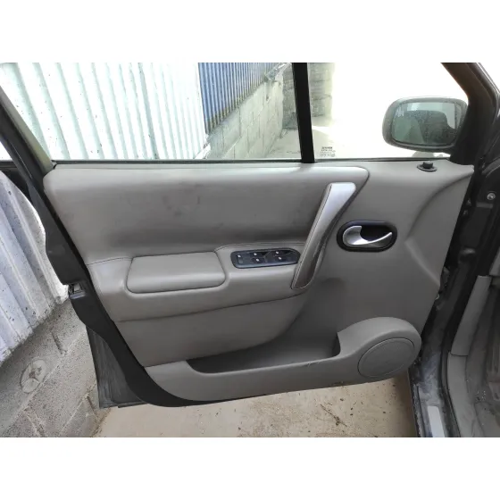RENAULT SCENIC II '2004 GRAND SCENIC II GRIS OSCURO