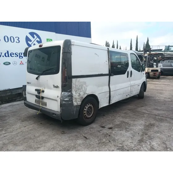 Renault TRAFIC II AUTOBUS (JL) 2003
