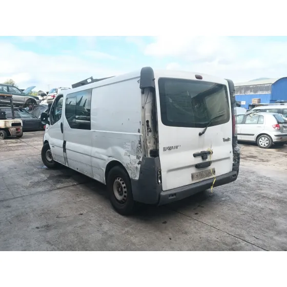 Renault TRAFIC II AUTOBUS (JL) 2003