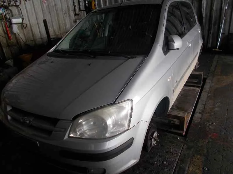 HYUNDAI GETZ (TB) HYUNDAI GETZ (TB) '2004 1.5 CRDI CAT PLATA 2002